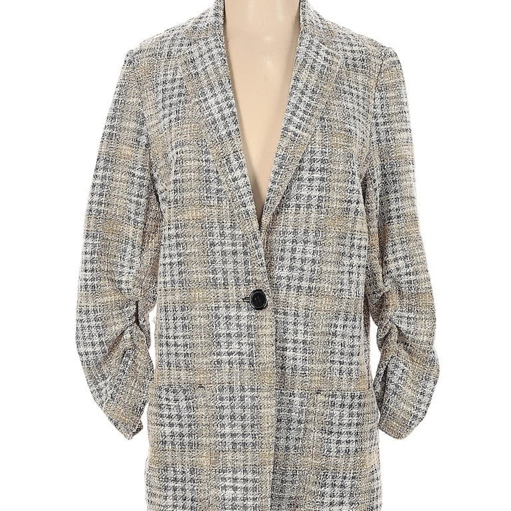 Max Studio Black and Tan Oversized Blazer with Wide Lapels